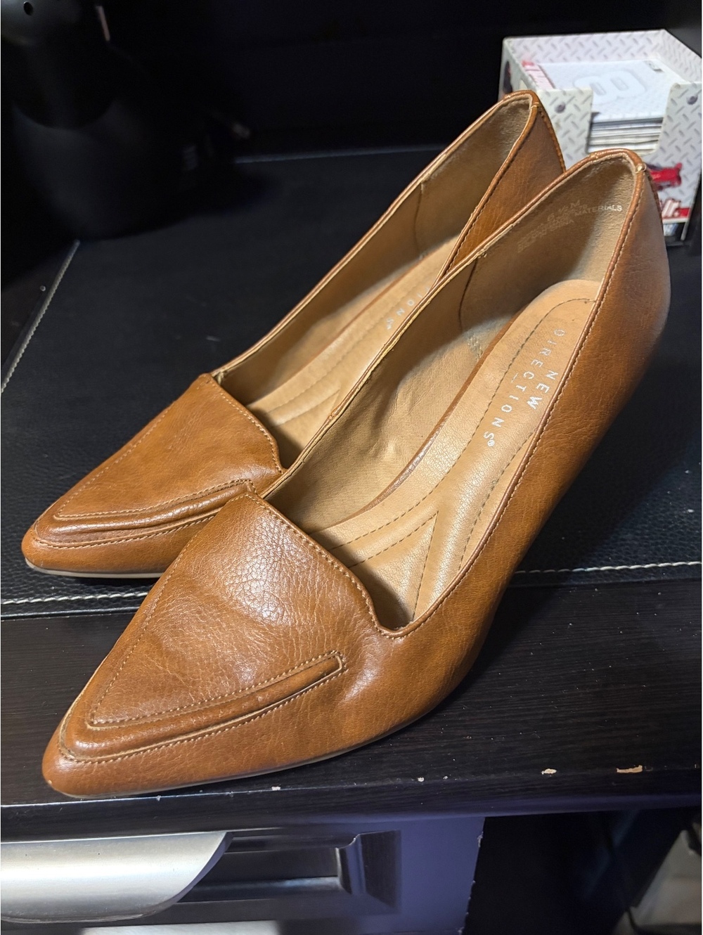 New Directions Natalia Brown Leather Pointed Toe Pumps Size 6.5M